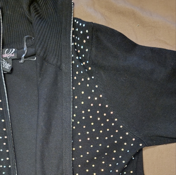 NWOT Lightweight cardigan /jacket with rhinestones - Picture 11 of 11
